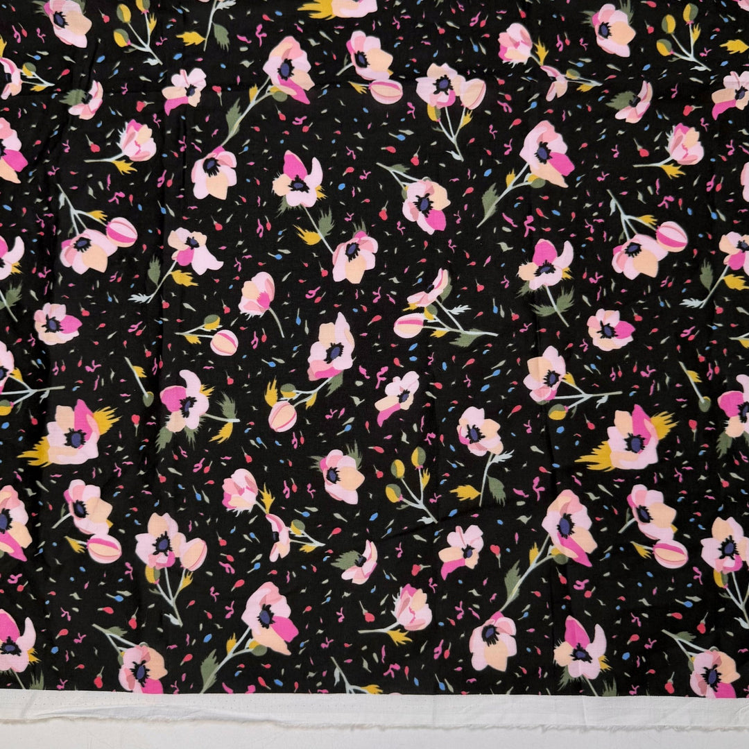 Quilting Is My Passion - Cotton Woven - Pink/Black Floral - 0.8M Bundle - True Deadstock fabric Fabric by private - Sustainable Textile | FABCYCLE