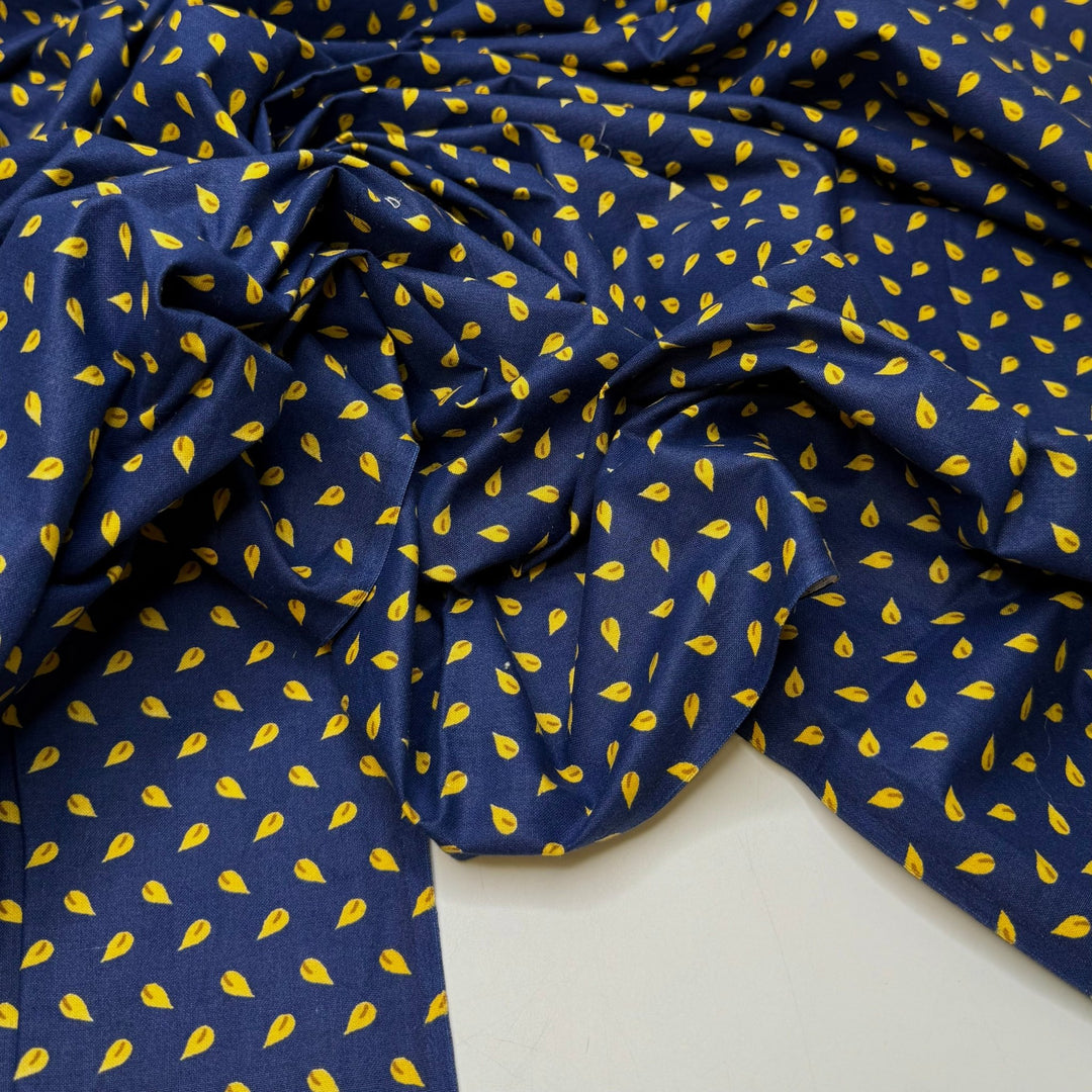 Quilting Up A Storm - Cotton Woven - Navy/Yellow Floral - 1M Bundle - True Deadstock fabric Fabric by private - Sustainable Textile | FABCYCLE