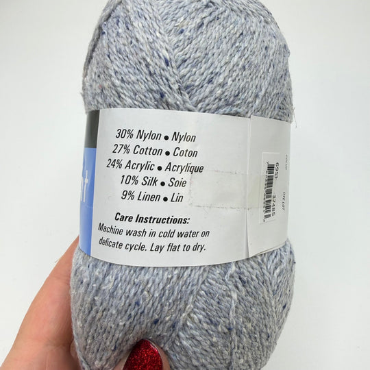 Recycled Fibers Yarn - Light Blue/White - Individual - True Deadstock supplies Fabric by private - Sustainable Textile | FABCYCLE