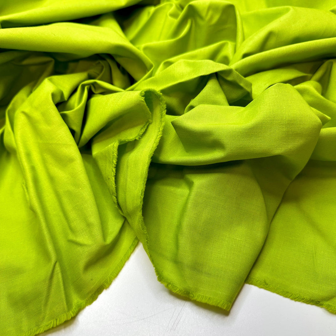 Salsa Verde - Cotton Woven - Light Green - 4.35M Bundle - True Deadstock fabric Fabric by private - Sustainable Textile | FABCYCLE