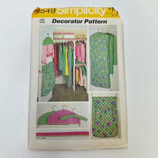 Sewing Pattern - Accessories - Simplicity 5549 - True Deadstock supplies Fabric by private - Sustainable Textile | FABCYCLE