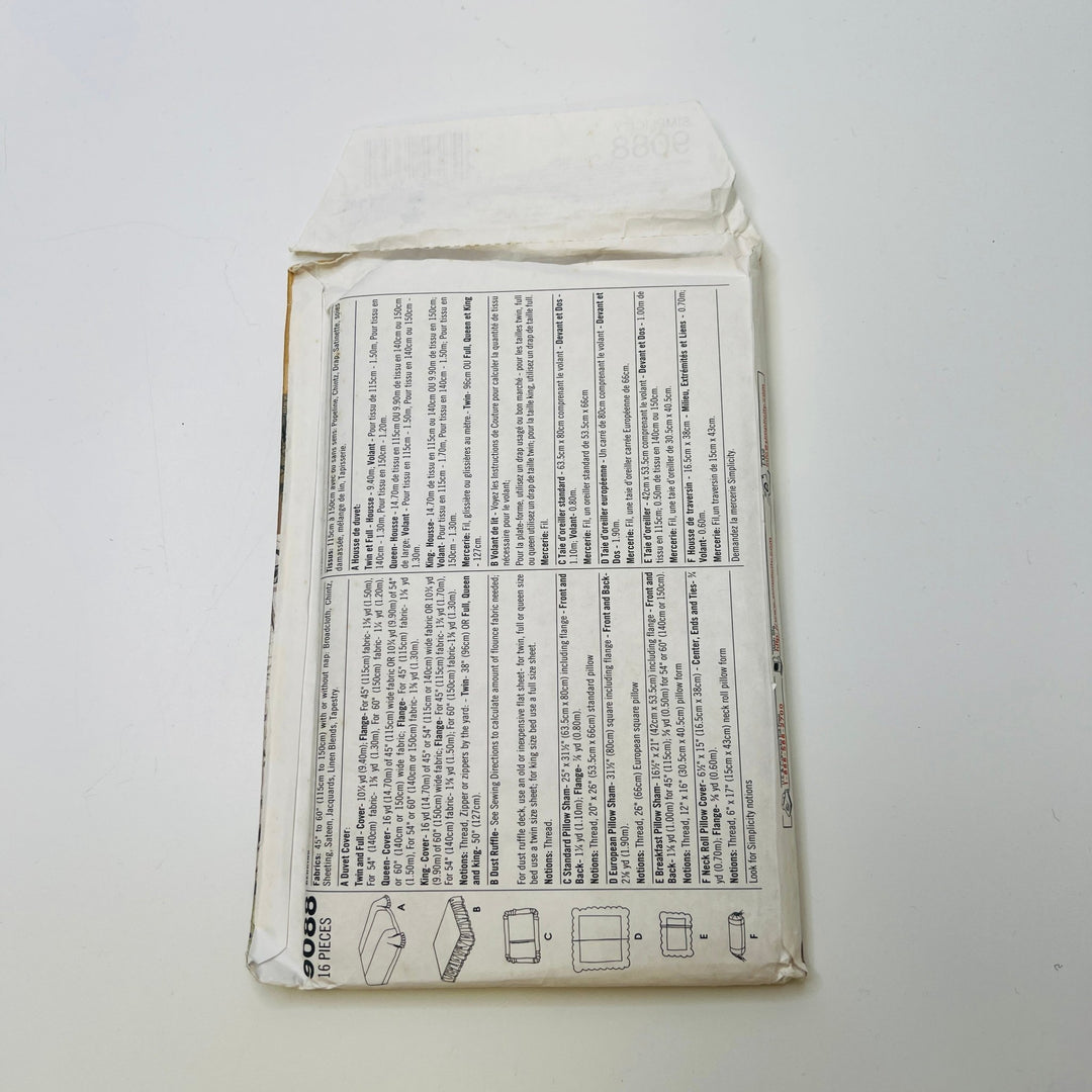 Sewing Pattern - Accessories - Simplicity 9088 - True Deadstock supplies Fabric by private - Sustainable Textile | FABCYCLE