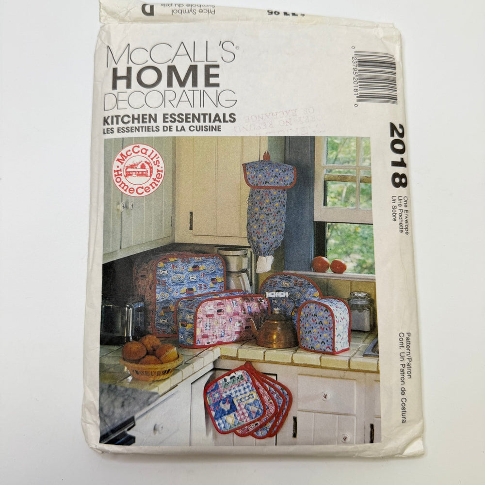 Sewing Pattern - Craft - McCall's 2018 - True Deadstock supplies Fabric by private - Sustainable Textile | FABCYCLE