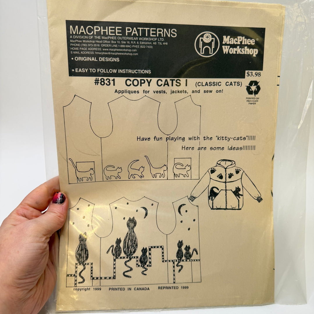 Sewing Pattern - Craft - Unique Patterns 831 - True Deadstock supplies Fabric by private - Sustainable Textile | FABCYCLE