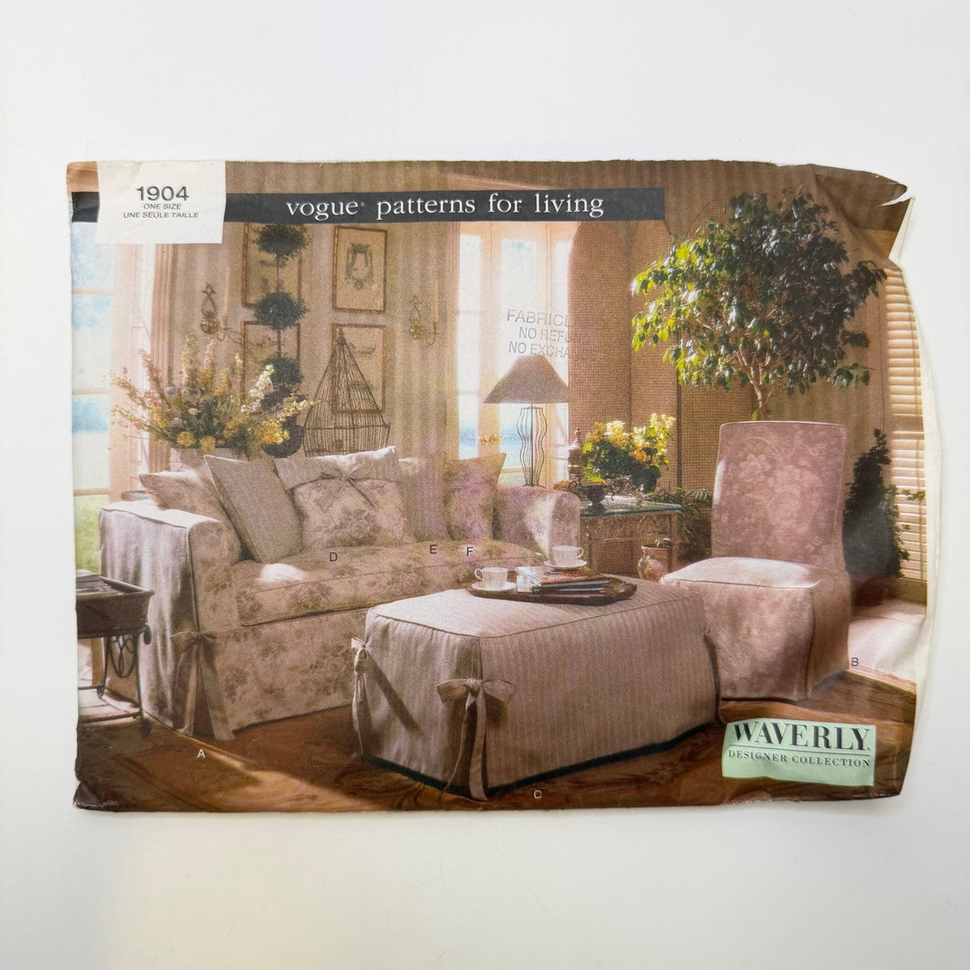 Sewing Pattern - Craft - Vogue 1904 - True Deadstock supplies Fabric by private - Sustainable Textile | FABCYCLE