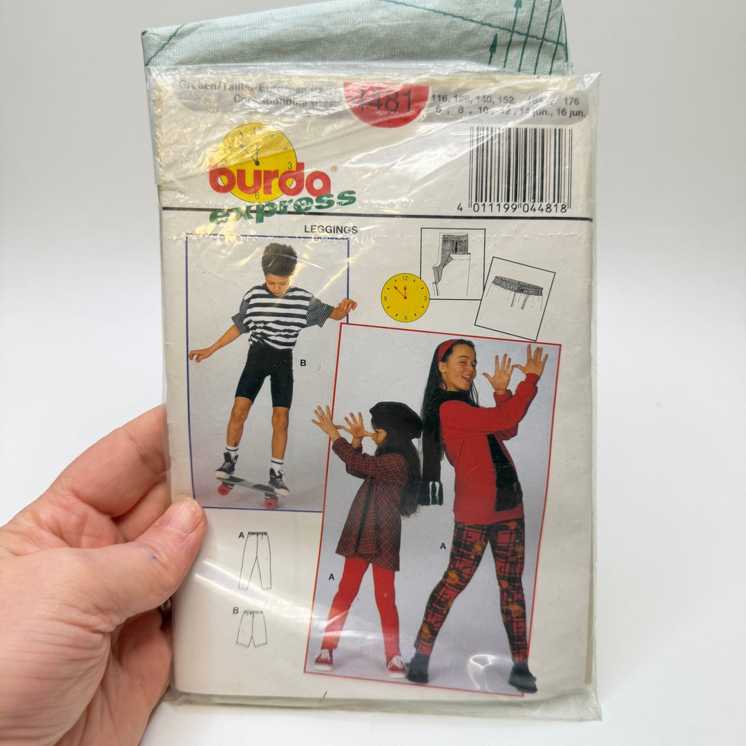 Sewing Pattern - Junior - Burda 4481 - True Deadstock supplies Fabric by private - Sustainable Textile | FABCYCLE