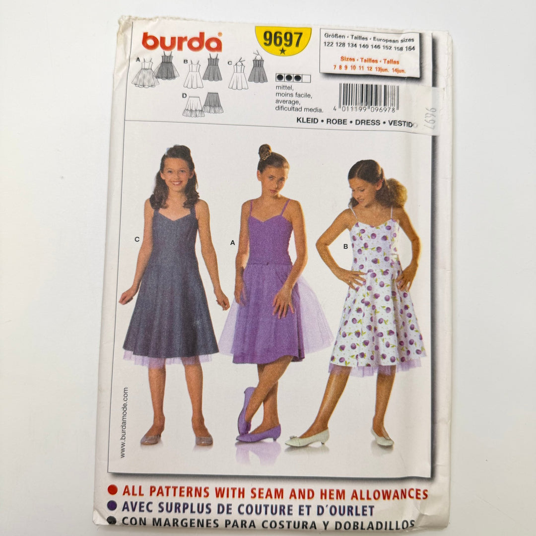 Sewing Pattern - Junior - Burda 9697 - True Deadstock supplies Fabric by private - Sustainable Textile | FABCYCLE