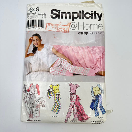 Sewing Pattern - Junior - Simplicity 0649 - True Deadstock supplies Fabric by private - Sustainable Textile | FABCYCLE