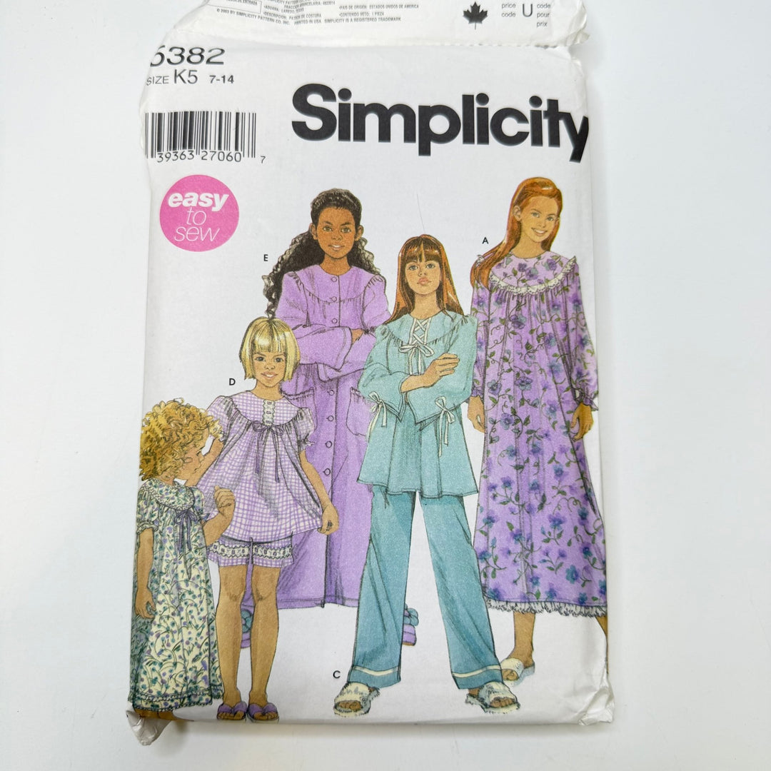 Sewing Pattern - Junior - Simplicity 5382 - True Deadstock supplies Fabric by private - Sustainable Textile | FABCYCLE