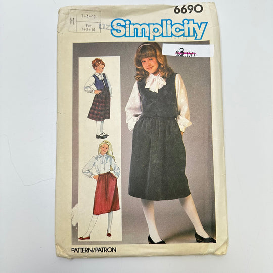 Sewing Pattern - Junior - Simplicity 6690 - True Deadstock supplies Fabric by private - Sustainable Textile | FABCYCLE