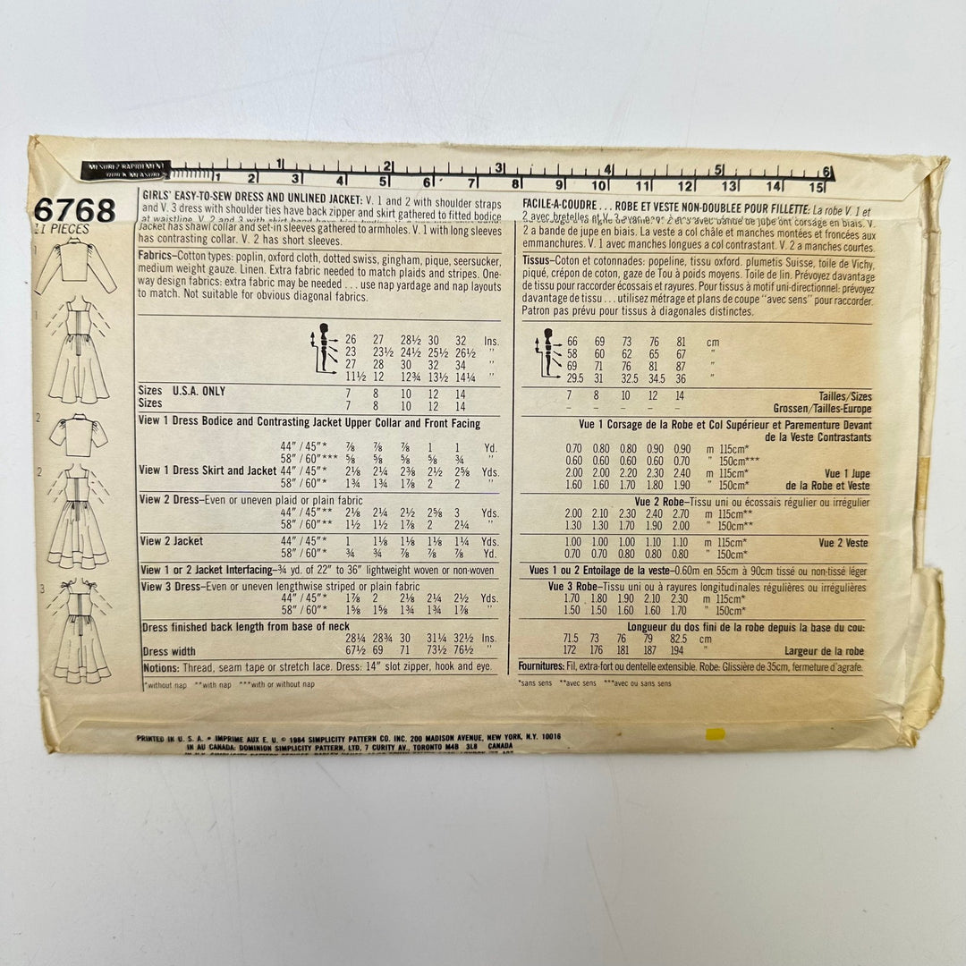 Sewing Pattern - Junior - Simplicity 6768 - True Deadstock supplies Fabric by private - Sustainable Textile | FABCYCLE