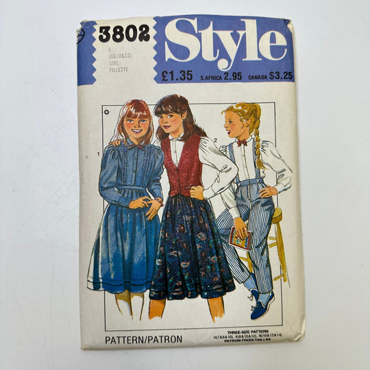 Sewing Pattern - Junior - Style 3802 - True Deadstock supplies Fabric by private - Sustainable Textile | FABCYCLE