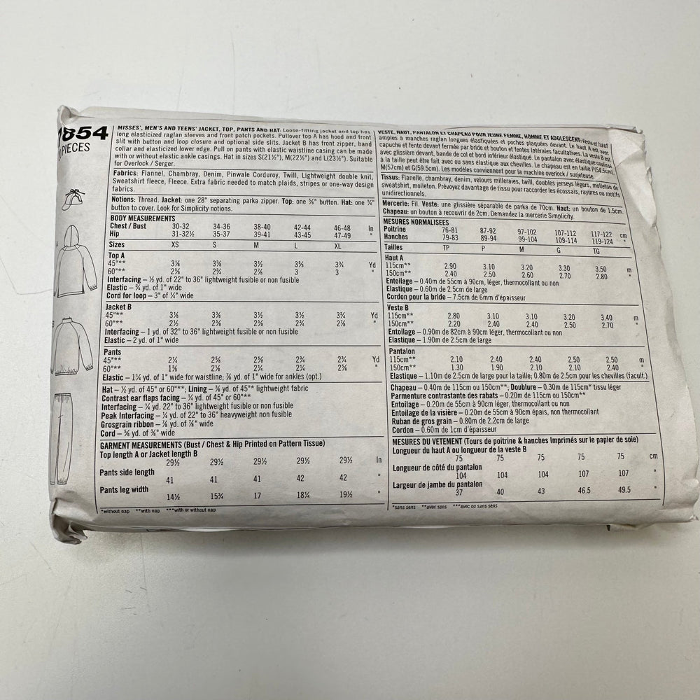 Sewing Pattern - Unisex - Simplicity 7854 - True Deadstock supplies Fabric by private - Sustainable Textile | FABCYCLE