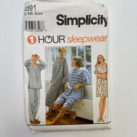 Sewing Pattern - Unisex - Simplicity 9391 - True Deadstock supplies Fabric by private - Sustainable Textile | FABCYCLE