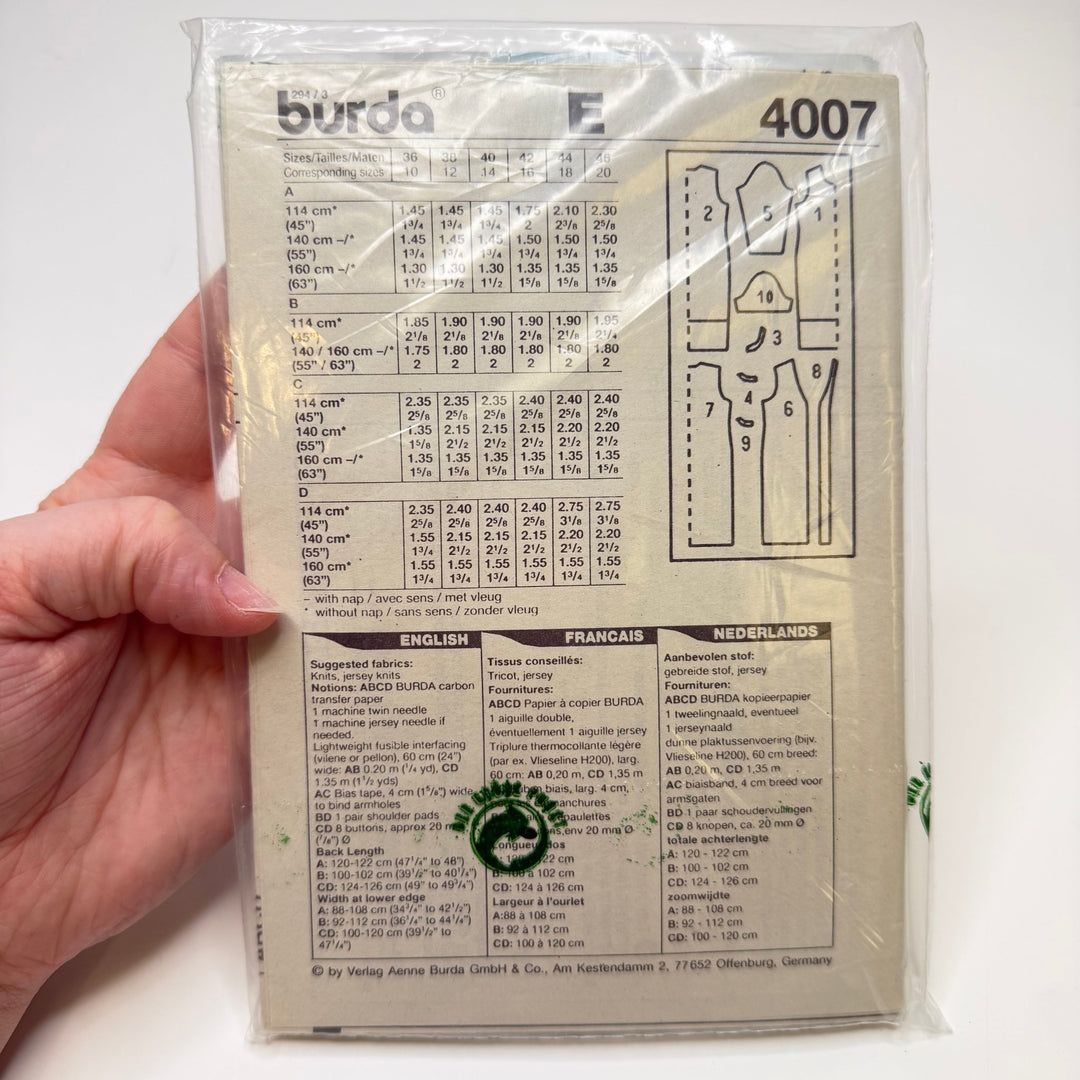 Sewing Pattern - Womenswear - Burda 4007 - True Deadstock supplies Fabric by private - Sustainable Textile | FABCYCLE