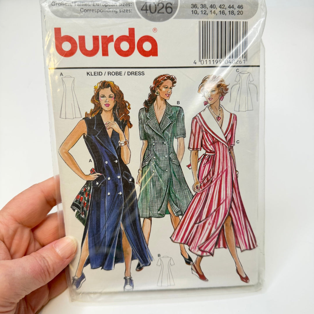 Sewing Pattern - Womenswear - Burda 4026 - True Deadstock supplies Fabric by private - Sustainable Textile | FABCYCLE