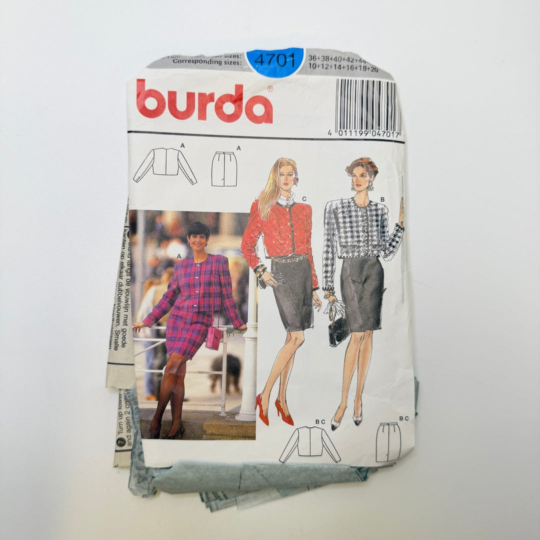 Sewing Pattern - Womenswear - Burda 4701 - True Deadstock supplies Fabric by private - Sustainable Textile | FABCYCLE