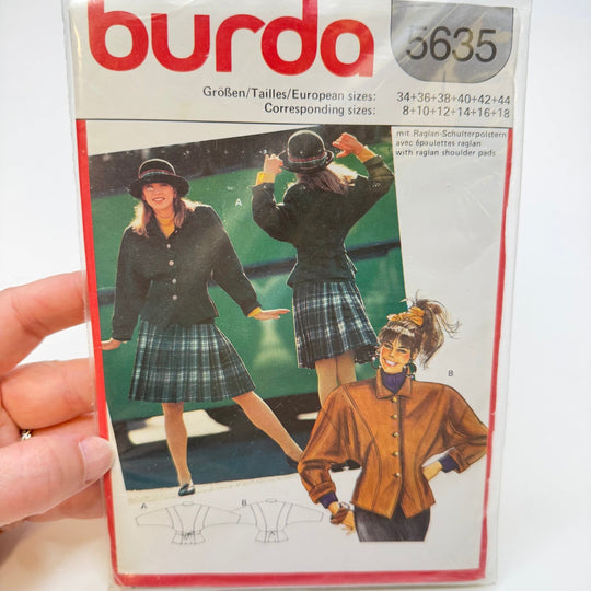 Sewing Pattern - Womenswear - Burda 5635 - True Deadstock supplies Fabric by private - Sustainable Textile | FABCYCLE