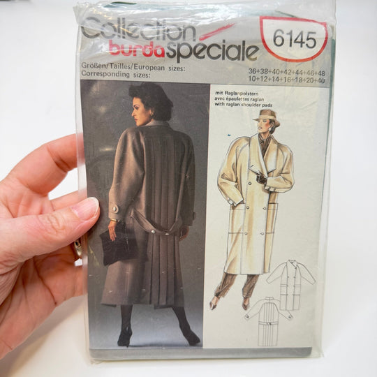 Sewing Pattern - Womenswear - Burda 6145 - True Deadstock supplies Fabric by private - Sustainable Textile | FABCYCLE