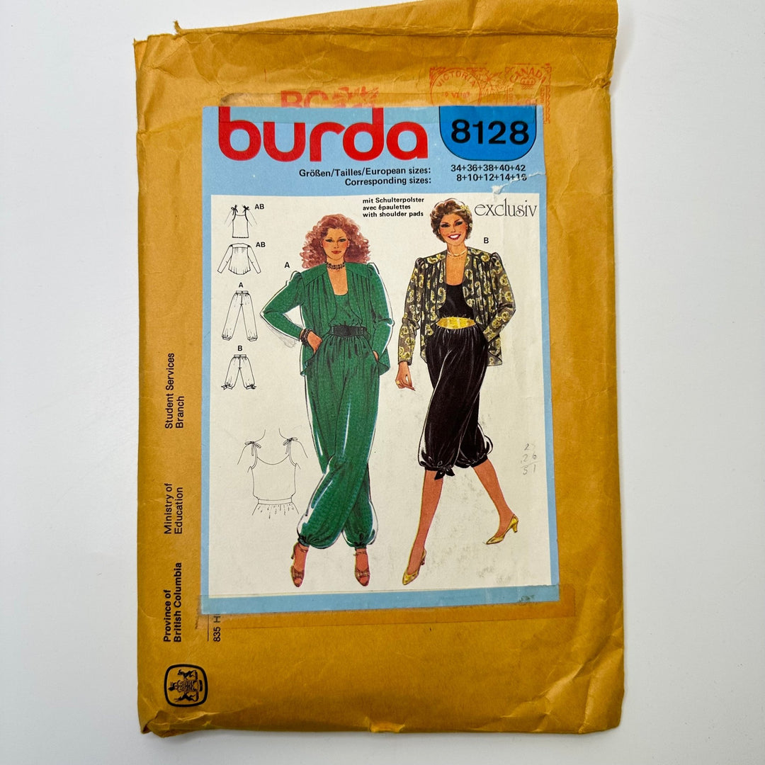 Sewing Pattern - Womenswear - Burda 8128 - True Deadstock supplies Fabric by private - Sustainable Textile | FABCYCLE