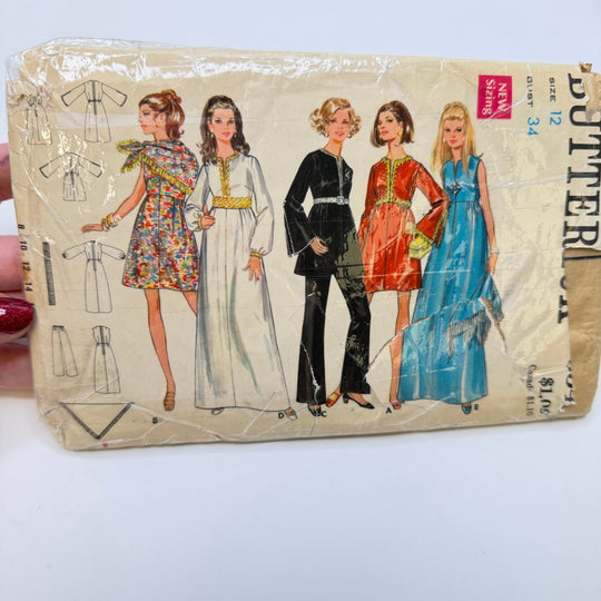 Sewing Pattern - Womenswear - Butterick 5549 - True Deadstock supplies Fabric by private - Sustainable Textile | FABCYCLE