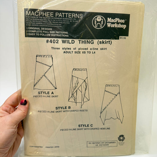 Sewing Pattern - Womenswear - MacPhee Patterns 402 - True Deadstock supplies Fabric by private - Sustainable Textile | FABCYCLE