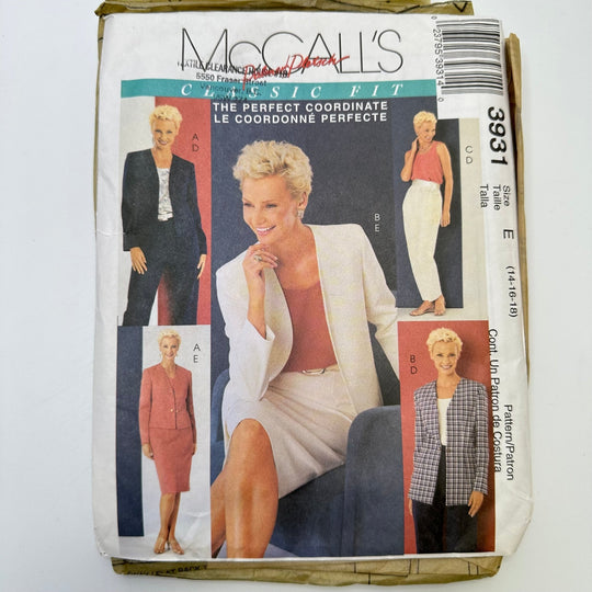 Sewing Pattern - Womenswear - McCall&