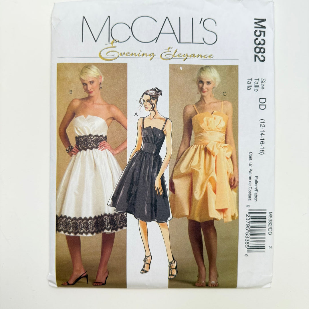 Sewing Pattern - Womenswear - McCall&