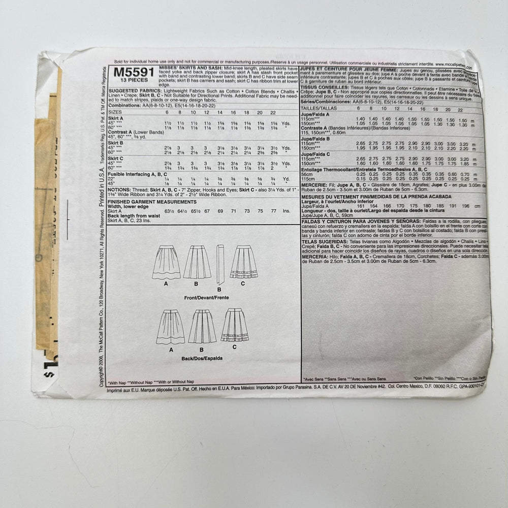 Sewing Pattern - Womenswear - McCall's 5591 - True Deadstock supplies Fabric by private - Sustainable Textile | FABCYCLE
