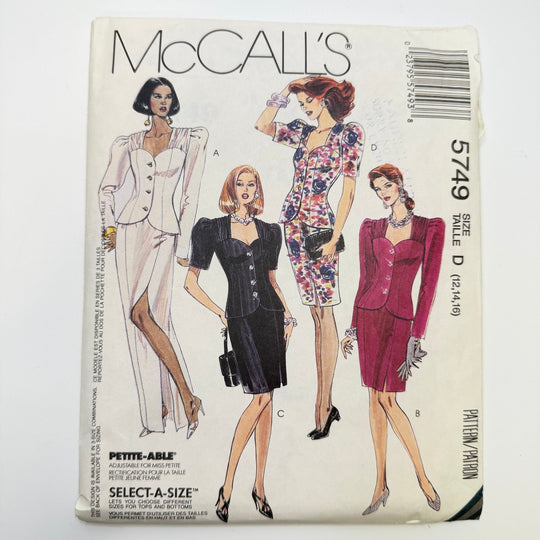 Sewing Pattern - Womenswear - McCall&