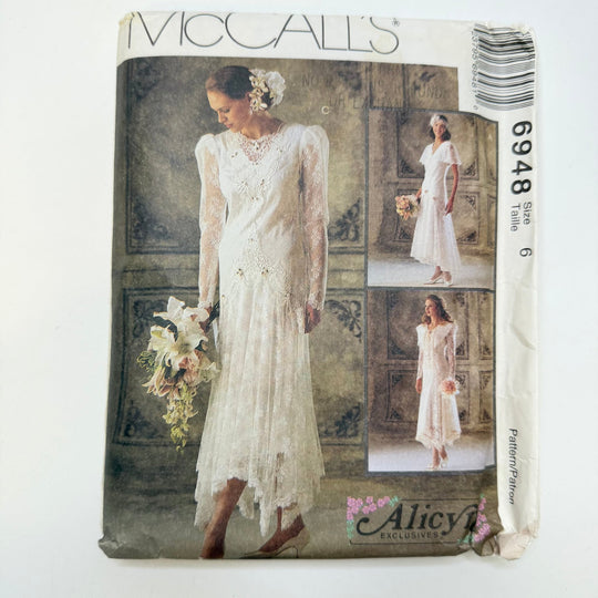 Sewing Pattern - Womenswear - McCall&