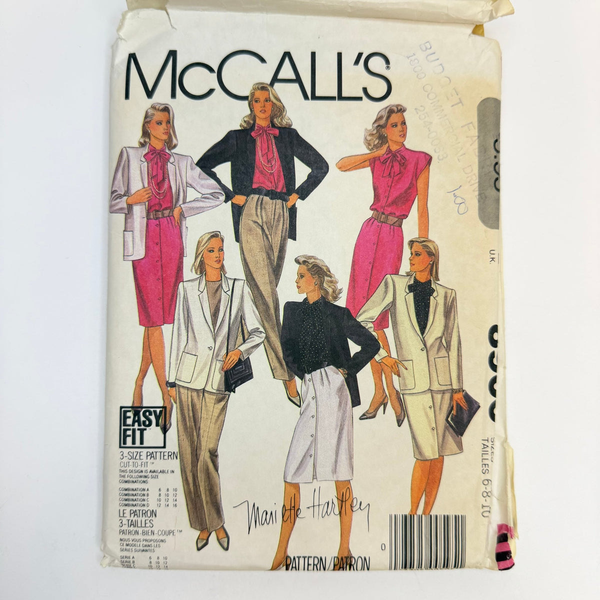 Sewing Pattern - Womenswear - McCall's 8900 - True Deadstock supplies Fabric by private - Sustainable Textile | FABCYCLE