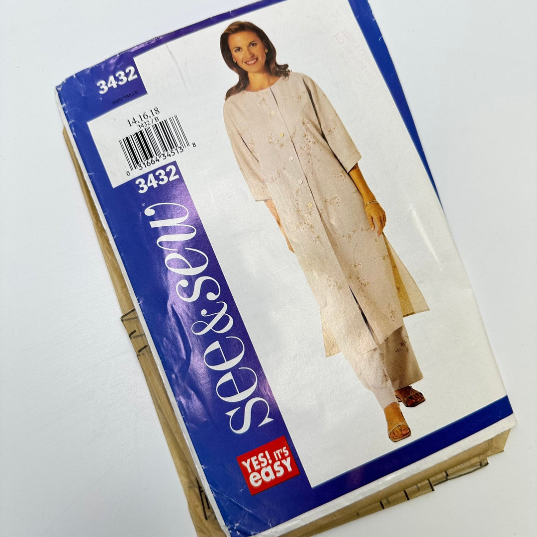 Sewing Pattern - Womenswear - See &amp; Sew 3432 - True Deadstock supplies Fabric by private - Sustainable Textile | FABCYCLE