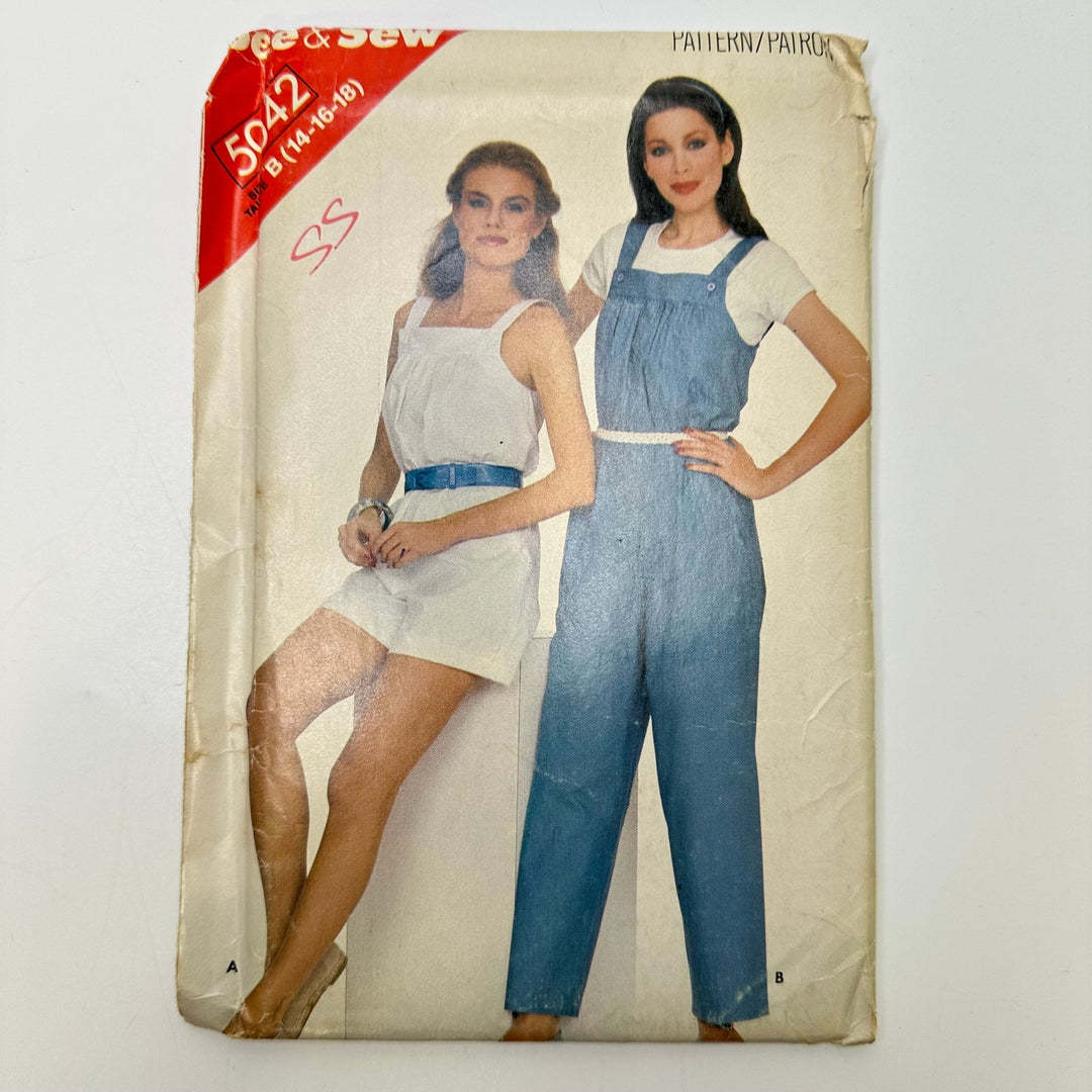 Sewing Pattern - Womenswear - See &amp; Sew 5042 - True Deadstock supplies Fabric by private - Sustainable Textile | FABCYCLE