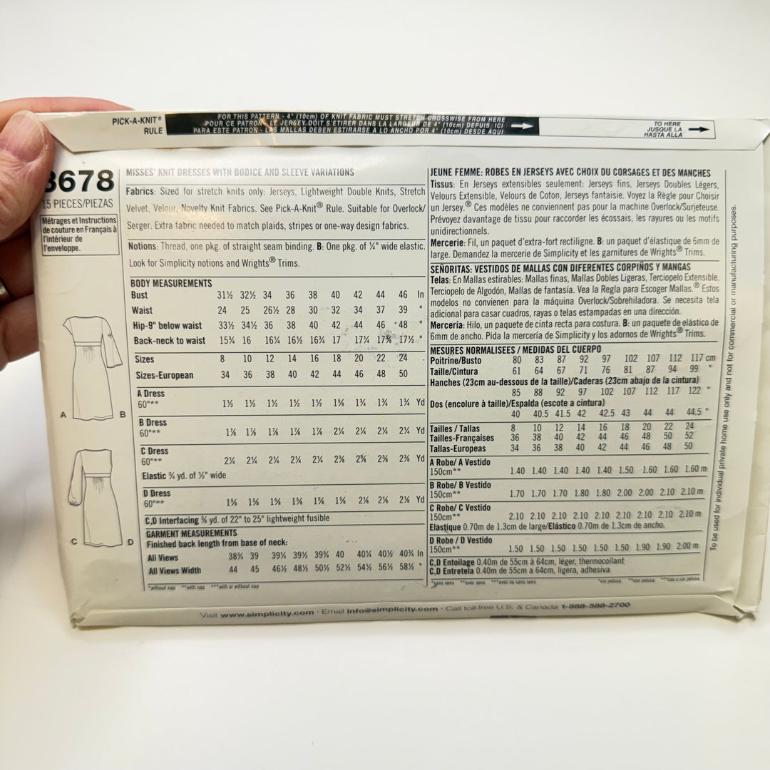 Sewing Pattern - Womenswear - Simplicity 3678 - True Deadstock supplies Fabric by private - Sustainable Textile | FABCYCLE