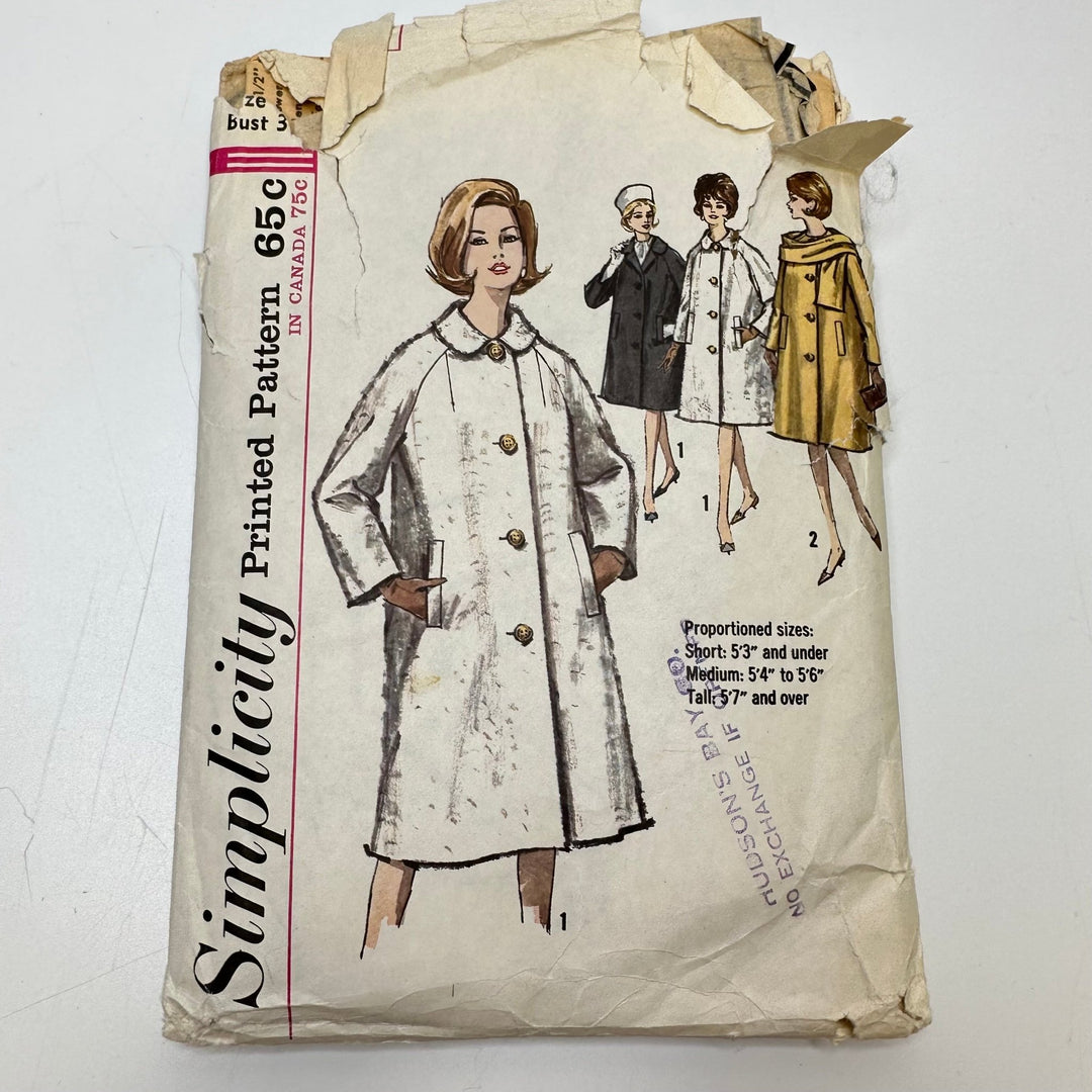 Sewing Pattern - Womenswear - Simplicity 5148 - True Deadstock supplies Fabric by private - Sustainable Textile | FABCYCLE