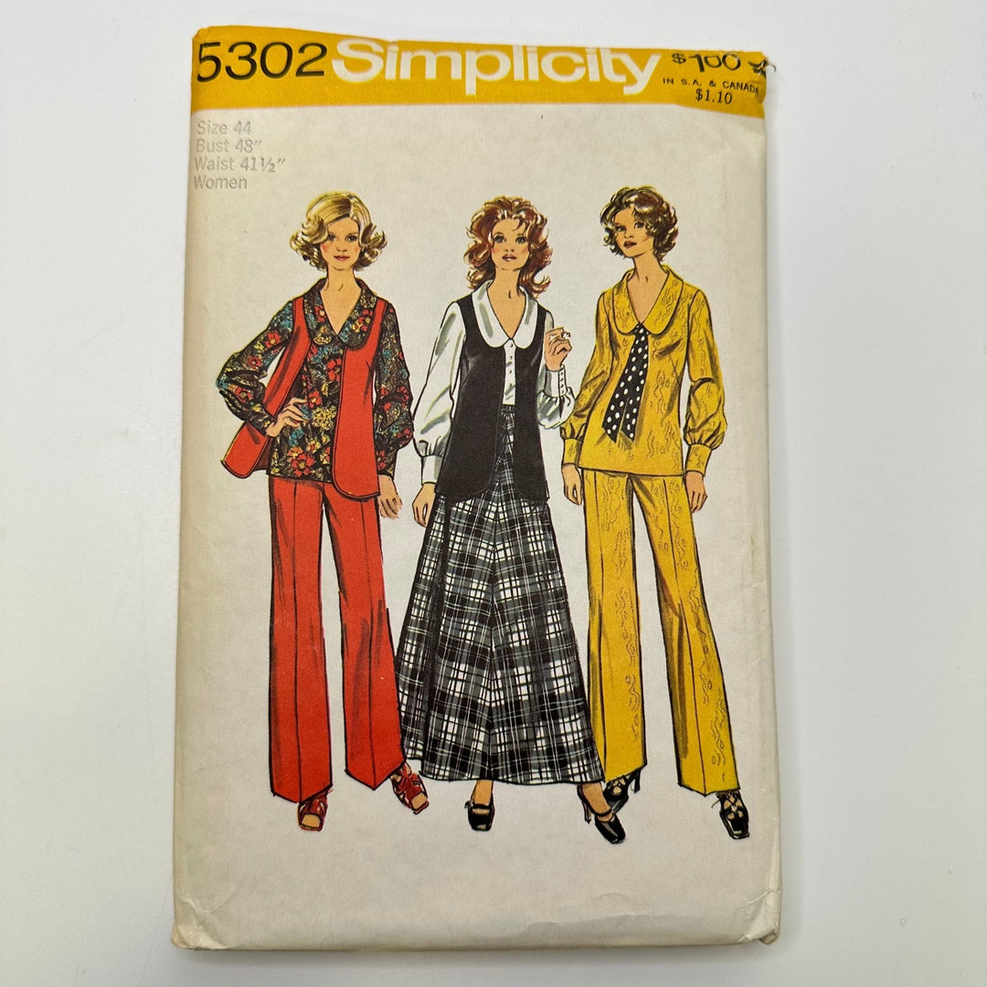 Sewing Pattern - Womenswear - Simplicity 5302 - True Deadstock supplies Fabric by private - Sustainable Textile | FABCYCLE