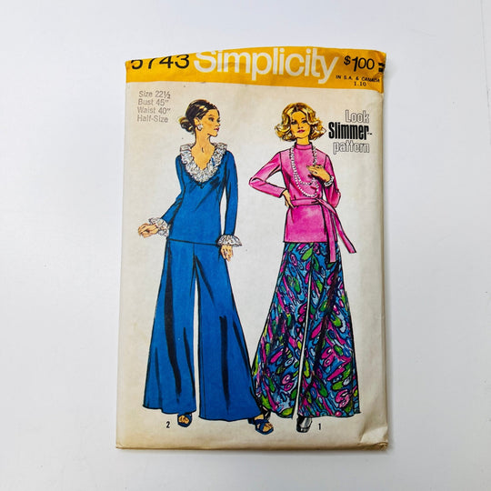 Sewing Pattern - Womenswear - Simplicity 5743 - True Deadstock supplies Fabric by private - Sustainable Textile | FABCYCLE