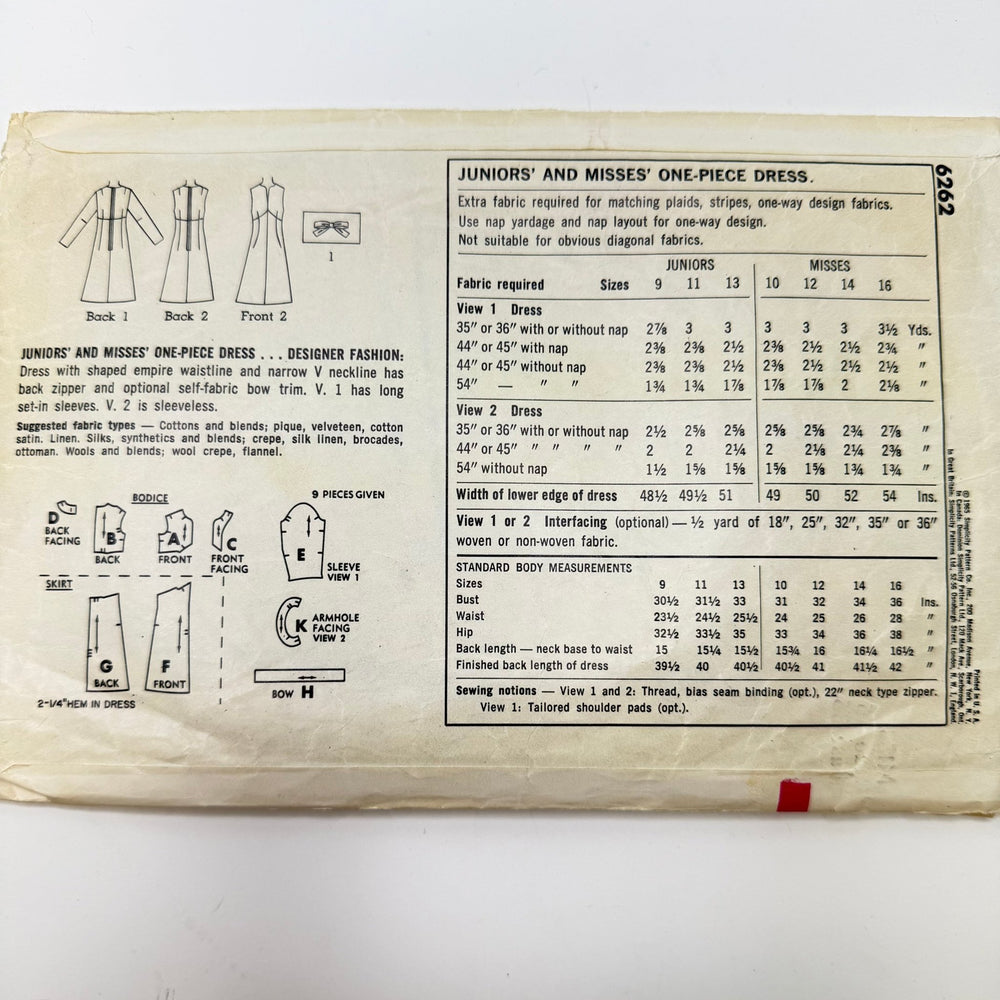 Sewing Pattern - Womenswear - Simplicity 6262 - True Deadstock supplies Fabric by private - Sustainable Textile | FABCYCLE