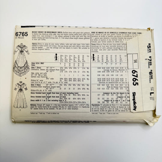 Sewing Pattern - Womenswear - Simplicity 6765 - True Deadstock supplies Fabric by private - Sustainable Textile | FABCYCLE