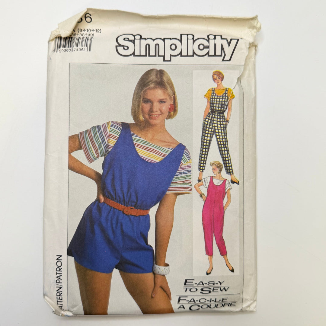 Sewing Pattern - Womenswear - Simplicity 7436 - True Deadstock supplies Fabric by private - Sustainable Textile | FABCYCLE