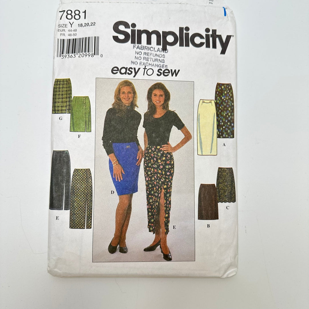 Sewing Pattern - Womenswear - Simplicity 7881 - True Deadstock supplies Fabric by private - Sustainable Textile | FABCYCLE