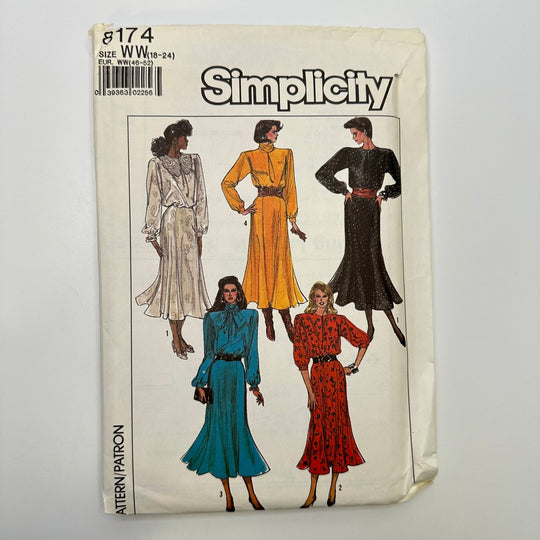 Sewing Pattern - Womenswear - Simplicity 8174 - True Deadstock supplies Fabric by private - Sustainable Textile | FABCYCLE