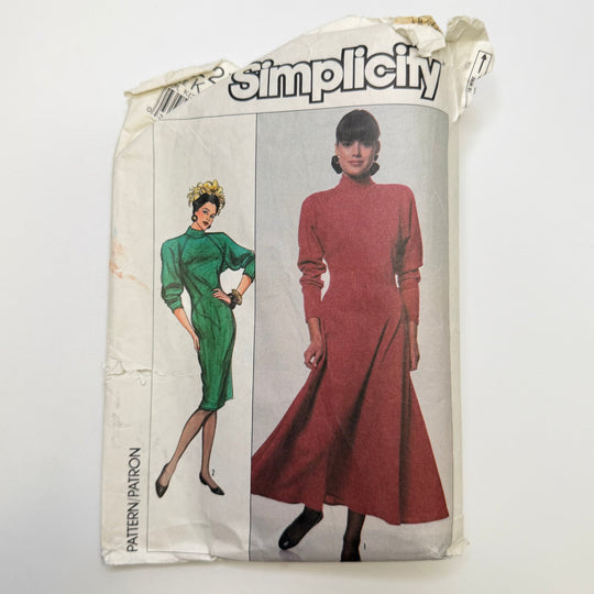 Sewing Pattern - Womenswear - Simplicity 8227 - True Deadstock supplies Fabric by private - Sustainable Textile | FABCYCLE