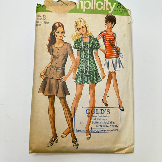 Sewing Pattern - Womenswear - Simplicity 8780 - True Deadstock supplies Fabric by private - Sustainable Textile | FABCYCLE