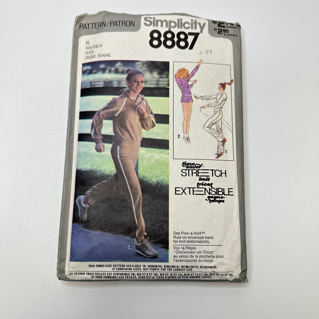 Sewing Pattern - Womenswear - Simplicity 8887 - True Deadstock supplies Fabric by private - Sustainable Textile | FABCYCLE