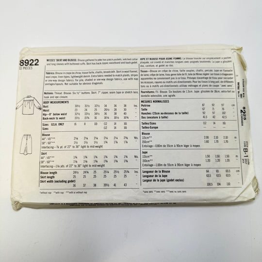 Sewing Pattern - Womenswear - Simplicity 8922 - True Deadstock supplies Fabric by private - Sustainable Textile | FABCYCLE