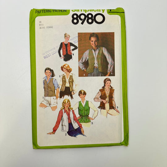 Sewing Pattern - Womenswear - Simplicity 8980 - True Deadstock supplies Fabric by private - Sustainable Textile | FABCYCLE