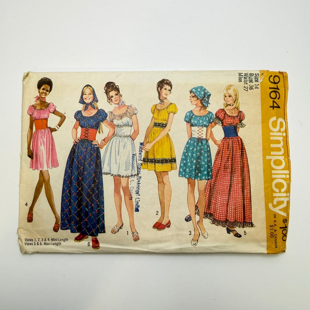Sewing Pattern - Womenswear - Simplicity 9164 - True Deadstock supplies Fabric by private - Sustainable Textile | FABCYCLE