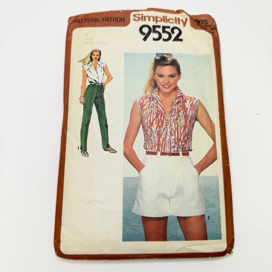 Sewing Pattern - Womenswear - Simplicity 9552 - True Deadstock supplies Fabric by private - Sustainable Textile | FABCYCLE